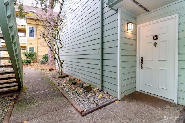 view of property entrance