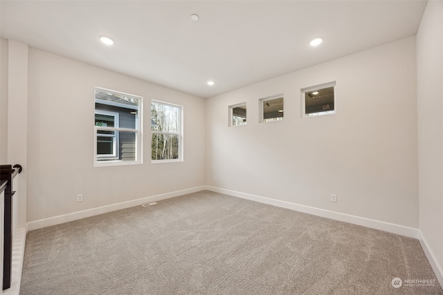 empty room featuring carpet