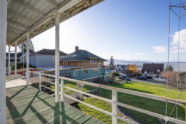 balcony featuring a mountain view