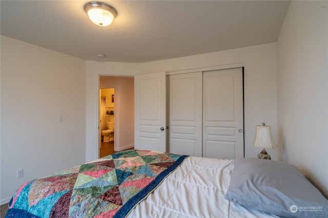 bedroom featuring a closet