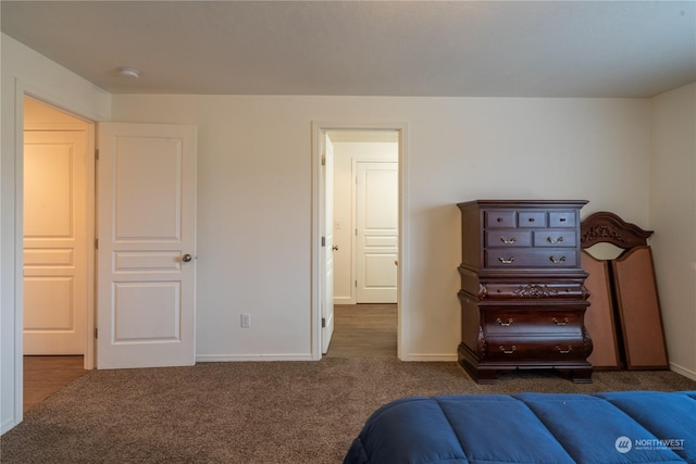 805 S Hamilton Rd, Moses Lake, WA 98837 - bedroom featuring carpet flooring and baseboards
