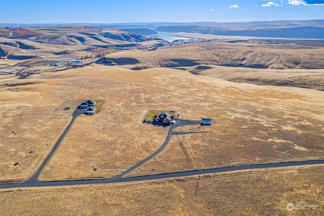 bird's eye view featuring a mountain view