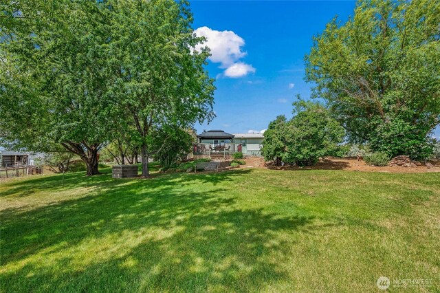 16161 Badger Mountain Rd, East Wenatchee, WA 98802 - view of green lawn featuring a gazebo