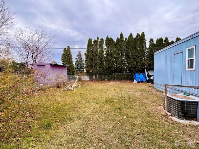 view of yard with cooling unit