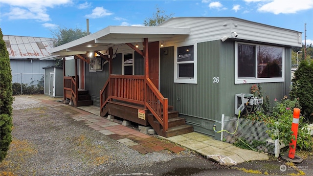 view of front of home