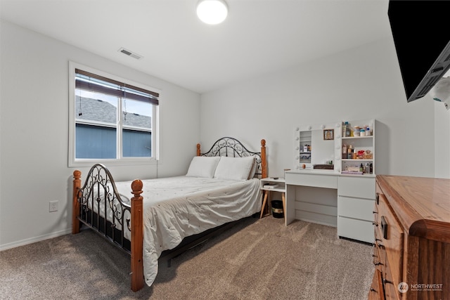 bedroom with carpet