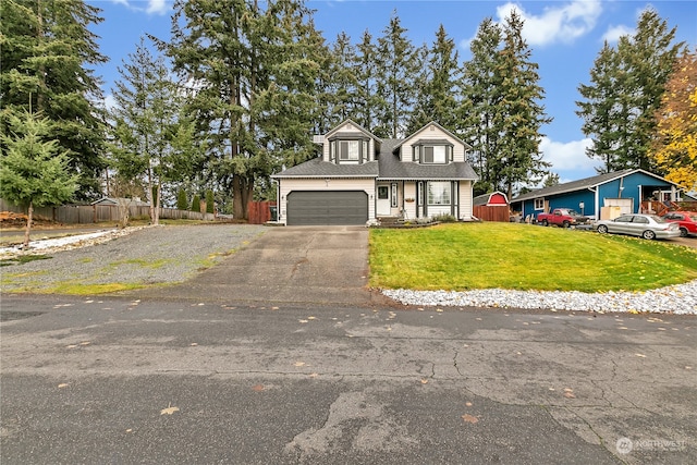 view of front facade with a front lawn