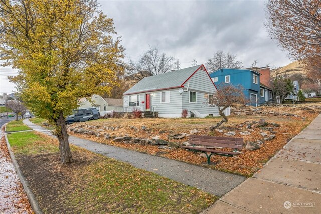 210 Stevens Ave, Coulee Dam, WA 99116 - view of front of property