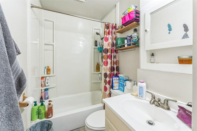210 Stevens Ave, Coulee Dam, WA 99116 - full bath with vanity, toilet, and shower / bath combination with curtain