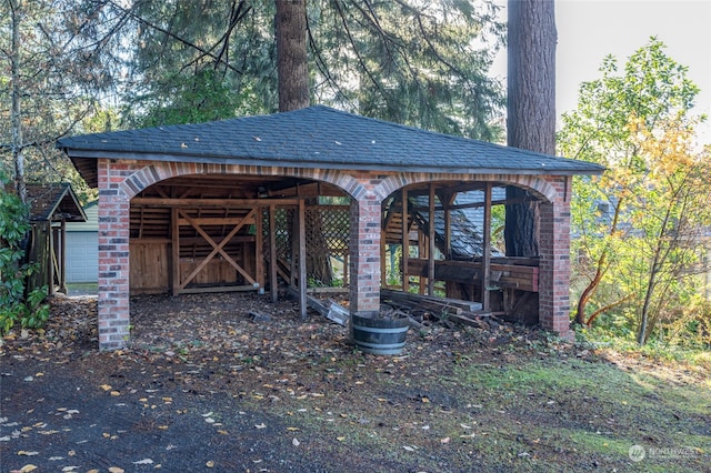 view of outbuilding