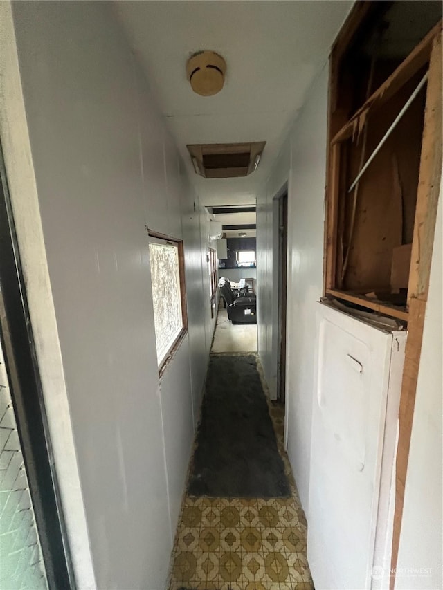 23009 V St, Ocean Park, WA 98640 - corridor with attic access