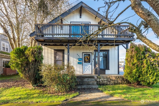 view of front of house featuring a deck