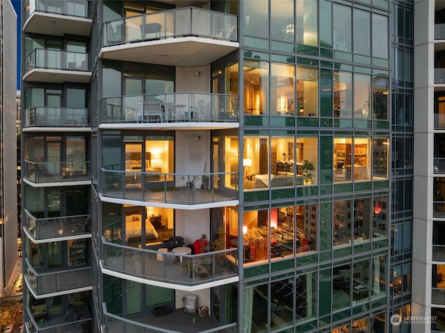 1920 4th Ave Unit 1802, Seattle, WA 98101 - view of building exterior