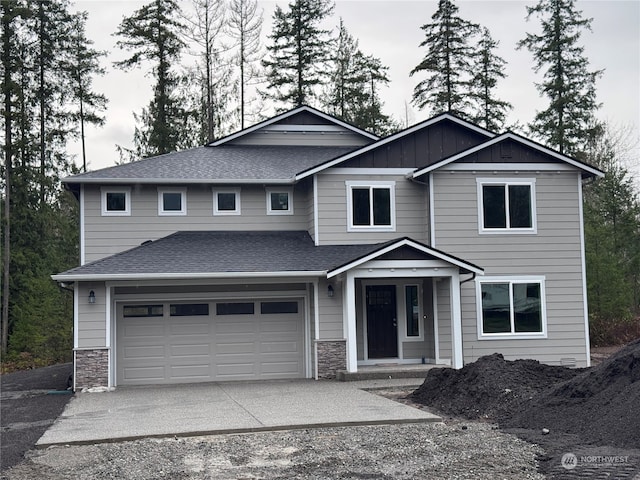 view of front facade with a garage