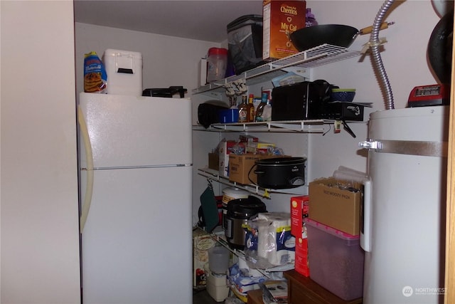 64246 Montclair Ave SW, Lakewood, WA 98499 - pantry with water heater