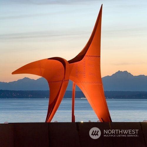 1521 2nd Ave Unit 904, Seattle, WA 98101 - exterior view of mountains