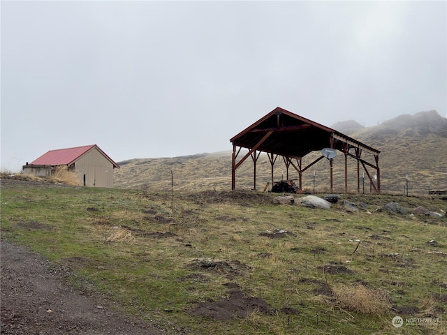 284 Blue Lake Rd, Oroville, WA 98844 - view of yard featuring a mountain view