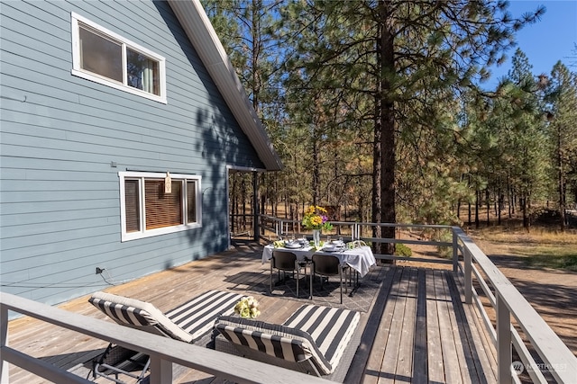 5 Chase Rd N, Winthrop, WA 98862 - wooden terrace with outdoor dining space