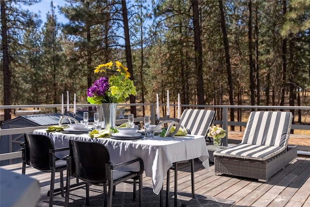 deck with an outdoor hangout area