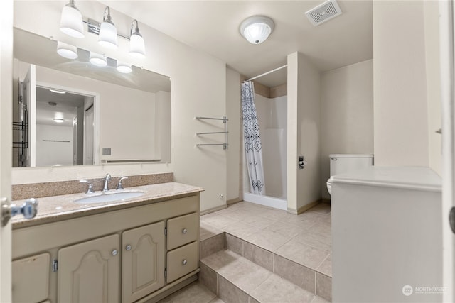 5 Chase Rd N, Winthrop, WA 98862 - bathroom featuring vanity, a shower with shower curtain, and tile patterned flooring