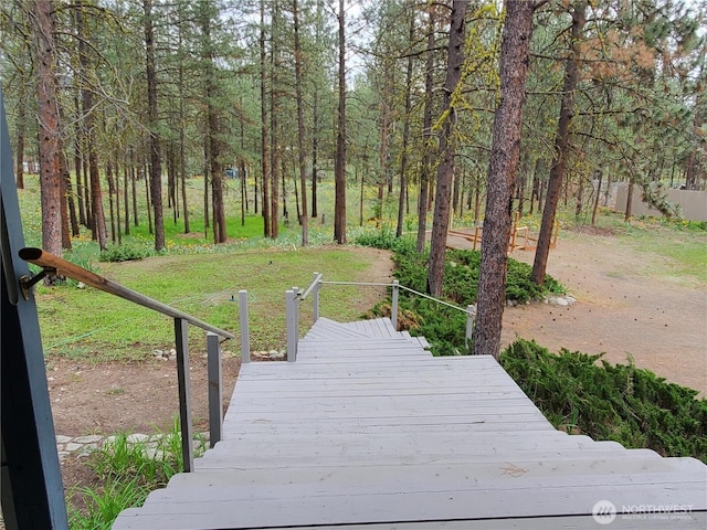 5 Chase Rd N, Winthrop, WA 98862 - view of wooden terrace