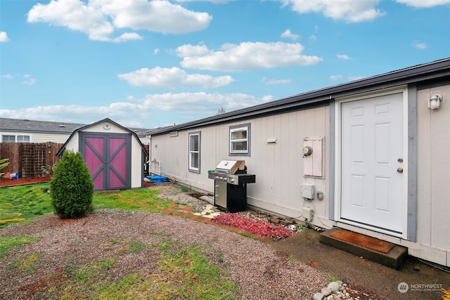 exterior space featuring a shed