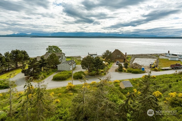 Listing photo 3 for 3825 S Oceanside Dr, Greenbank WA 98253