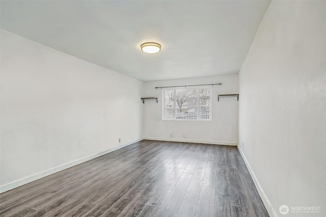 38 Viewdale St, Wenatchee, WA 98801 - unfurnished room with wood finished floors and baseboards