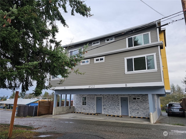 view of front of home