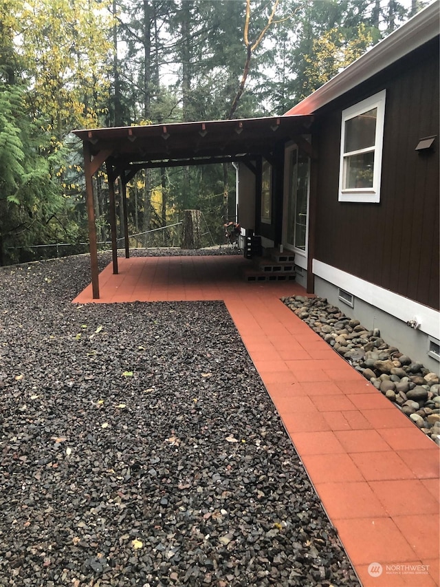 view of yard with a patio area