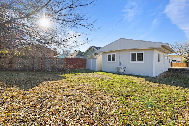 603 Military St, Walla Walla, WA 99362 - back of house featuring a yard