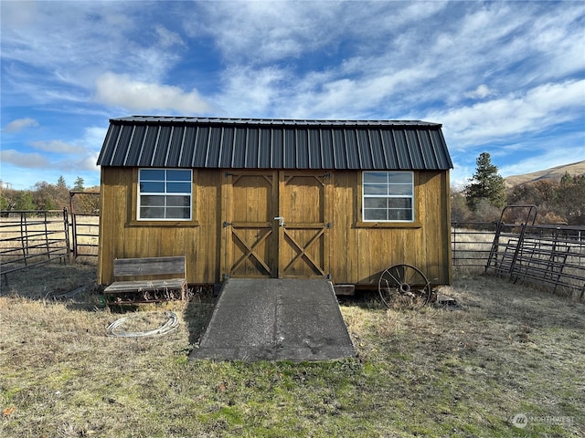 view of outbuilding