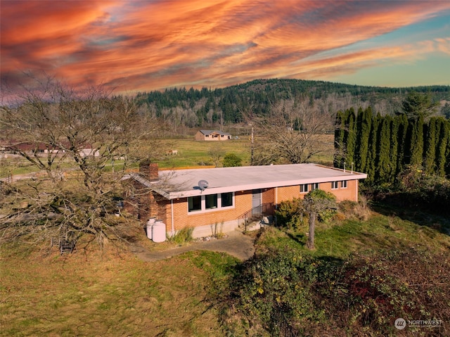 view of aerial view at dusk