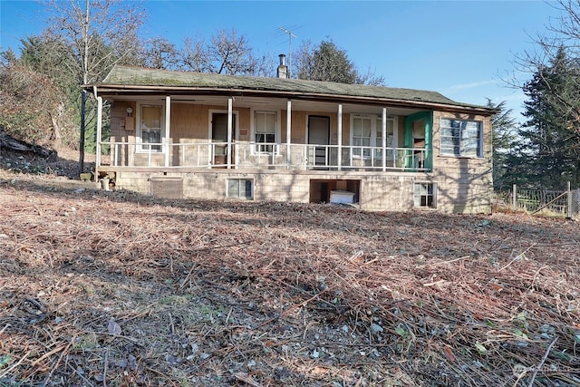 view of front of home with covered porch