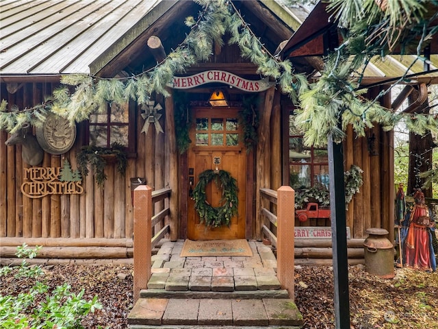 view of entrance to property