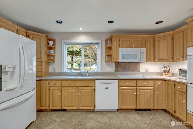8320 E Grapeview Loop Rd, Allyn, WA 98524 - photo 17
