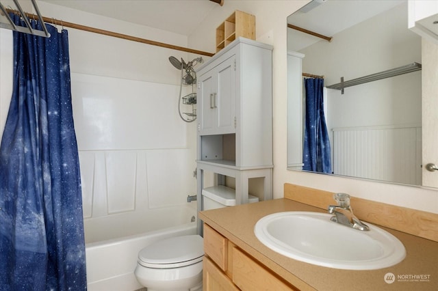 233 Calhoun Loop, Coupeville, WA 98239 - full bathroom featuring vanity, shower / bath combination with curtain, and toilet