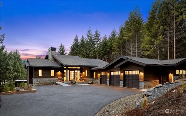 view of front of house featuring a garage