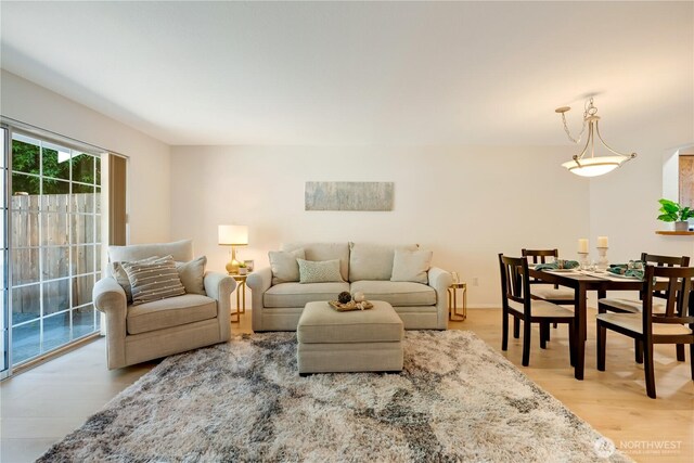 23953 58th Ct S Unit F3, Kent, WA 98032 - living room with wood finished floors
