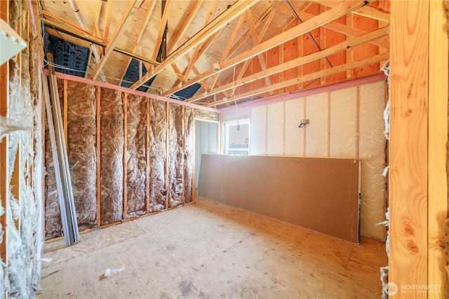 115 7th St SW, Long Beach, WA 98631 - miscellaneous room with vaulted ceiling