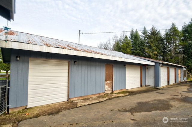 garage featuring cooling unit