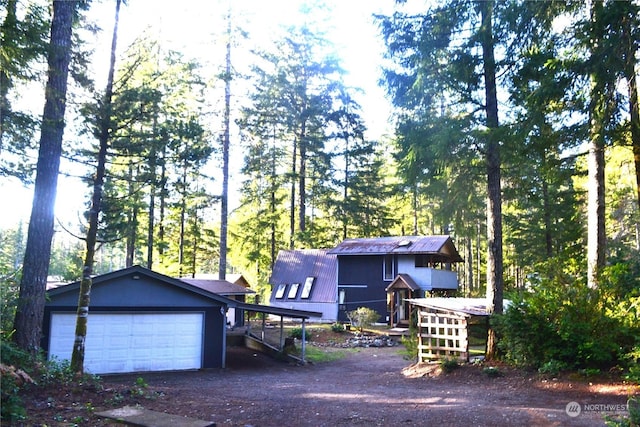 view of front of property featuring a garage