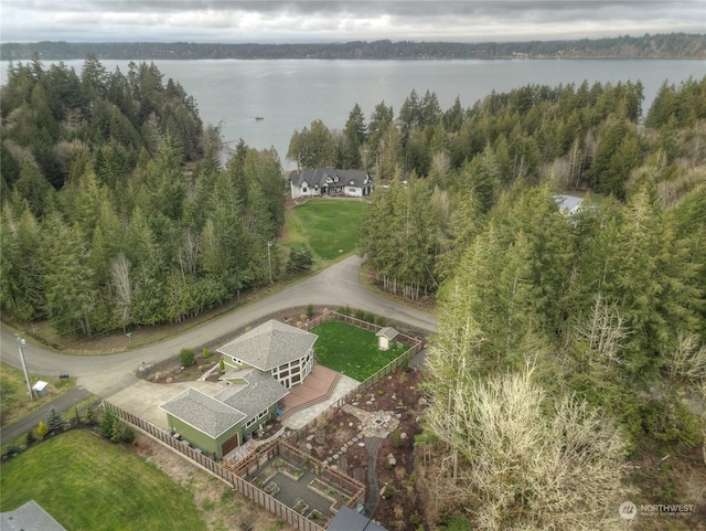 bird's eye view featuring a water view