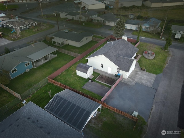 birds eye view of property featuring a residential view