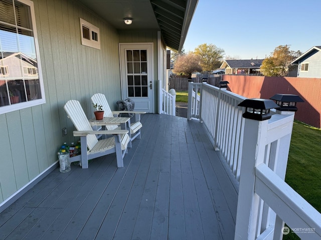 deck with fence