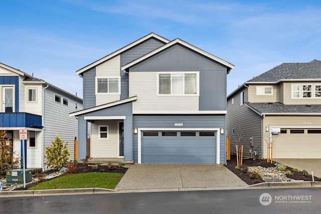 view of front of property featuring a garage