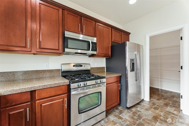 kitchen featuring stainless steel appliances