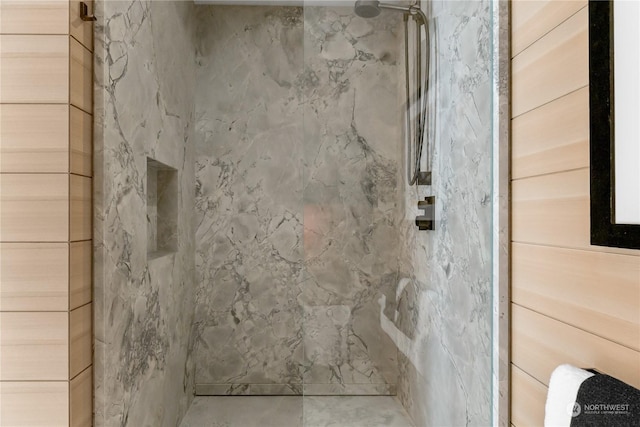 5505 Lake Washington Blvd NE Unit 1-D, Kirkland, WA 98033 - bathroom with a marble finish shower