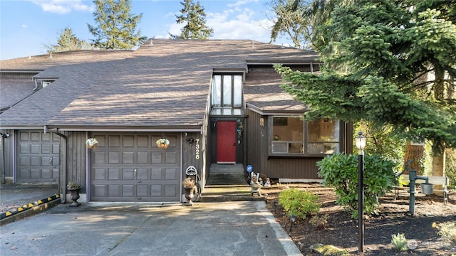 view of front of house featuring a garage