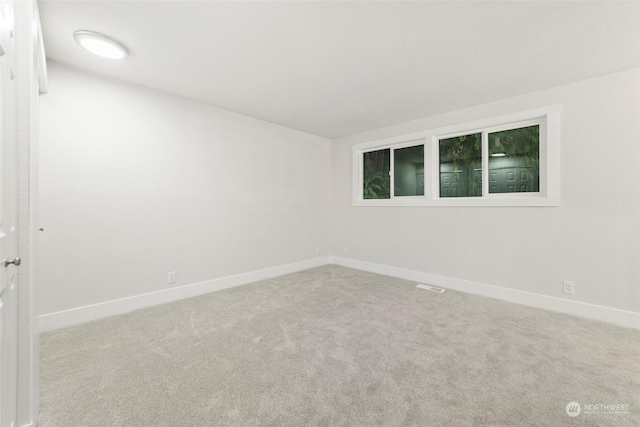 empty room with carpet